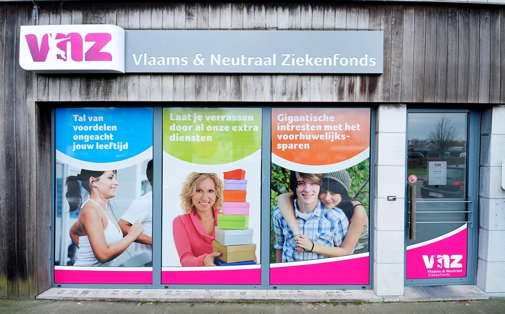 foto van gevel van kantoor Merelbeke