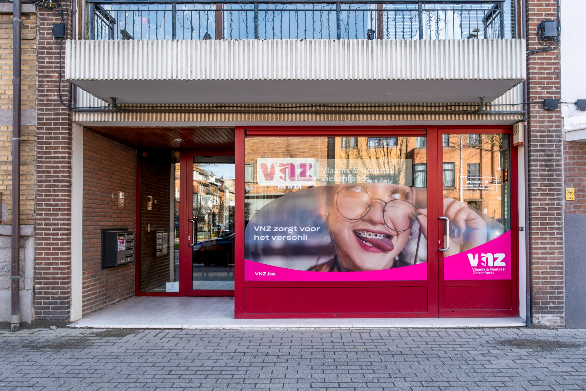 foto van gevel van kantoor Vilvoorde