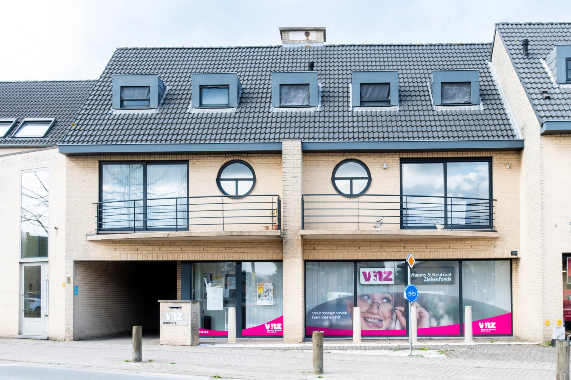 foto van gevel van kantoor Ranst (Broechem)