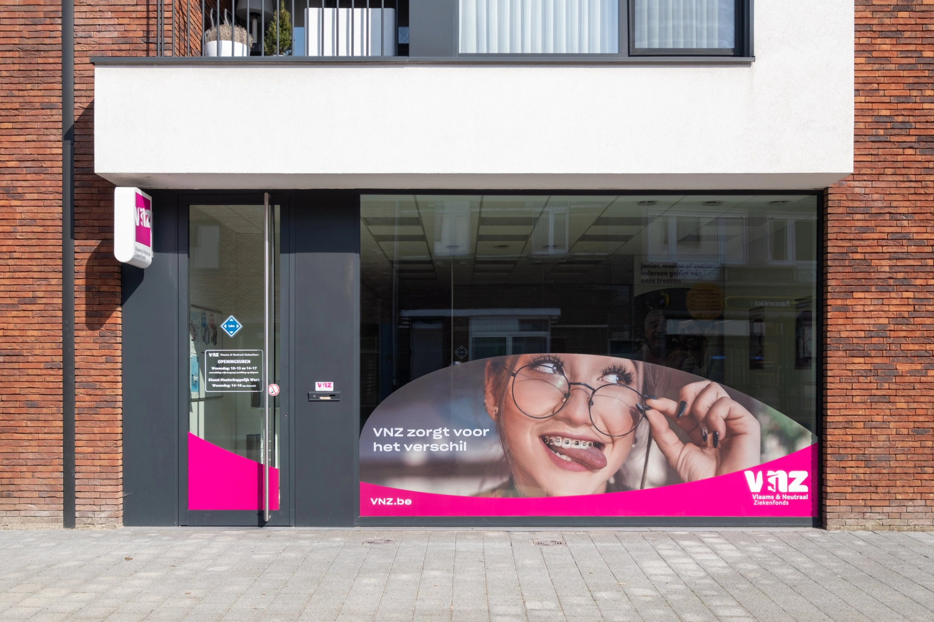 foto van gevel van kantoor Brecht (Sint-Job)